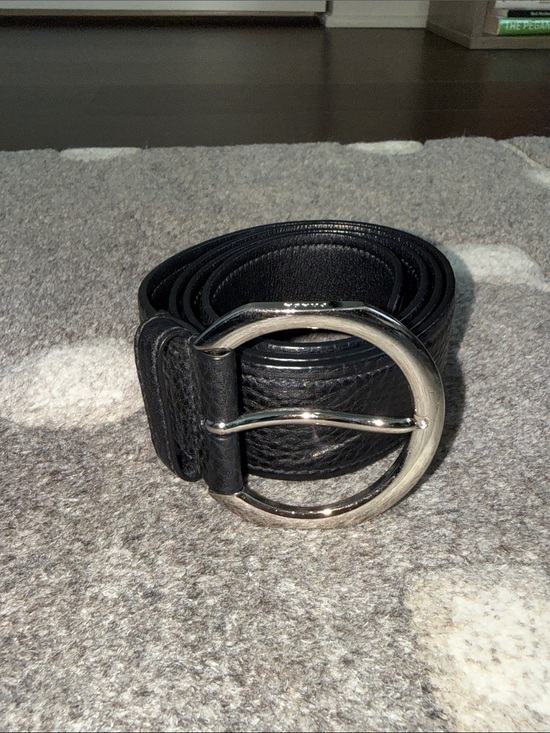 Prada Black Leather Belt with Silver O-Ring Buckle display picture 1